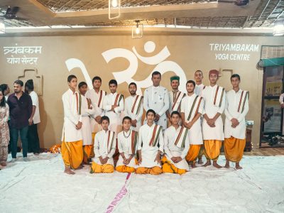 best yoga centre in rishikesh